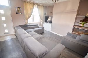 Lounge- click for photo gallery